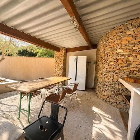 Garrigue Avec Piscine Quartier Planette A * Nîmes